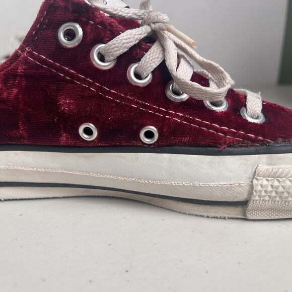 Vintage Converse Red Velour All Star Low Top 90s Made USA 4.5Y / Women’s 6 RARE - Picture 12 of 16